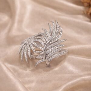 Modern Silver Leaf Diamond Ring